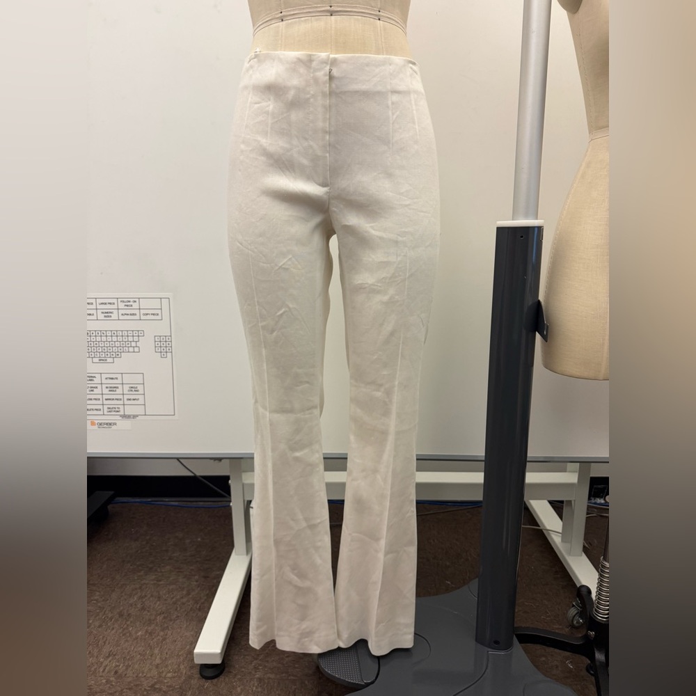 Antonio Melani Stylish Cream Flared Linen Pants - Size 4